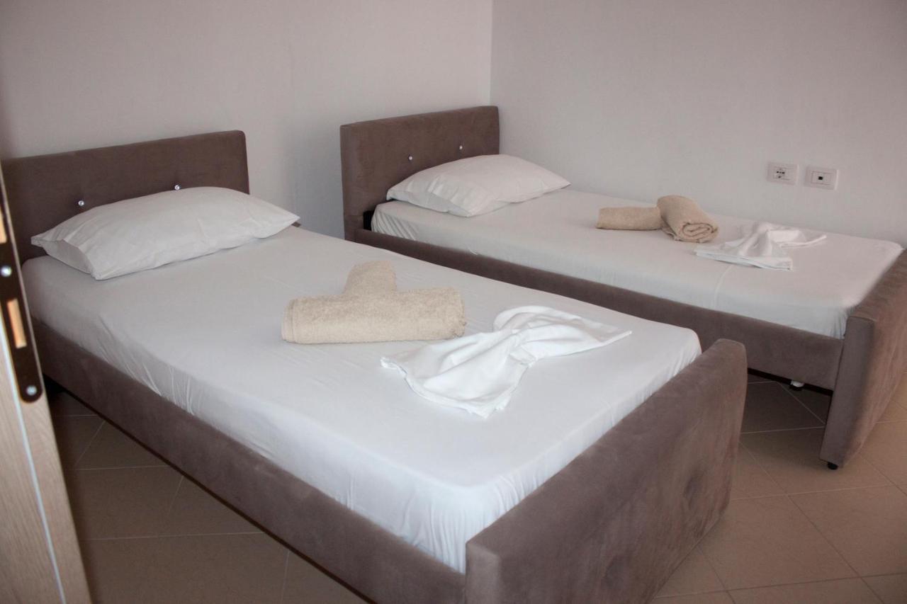 151 Sarandë